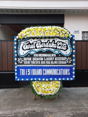Papan Bunga Duka di Cipinang